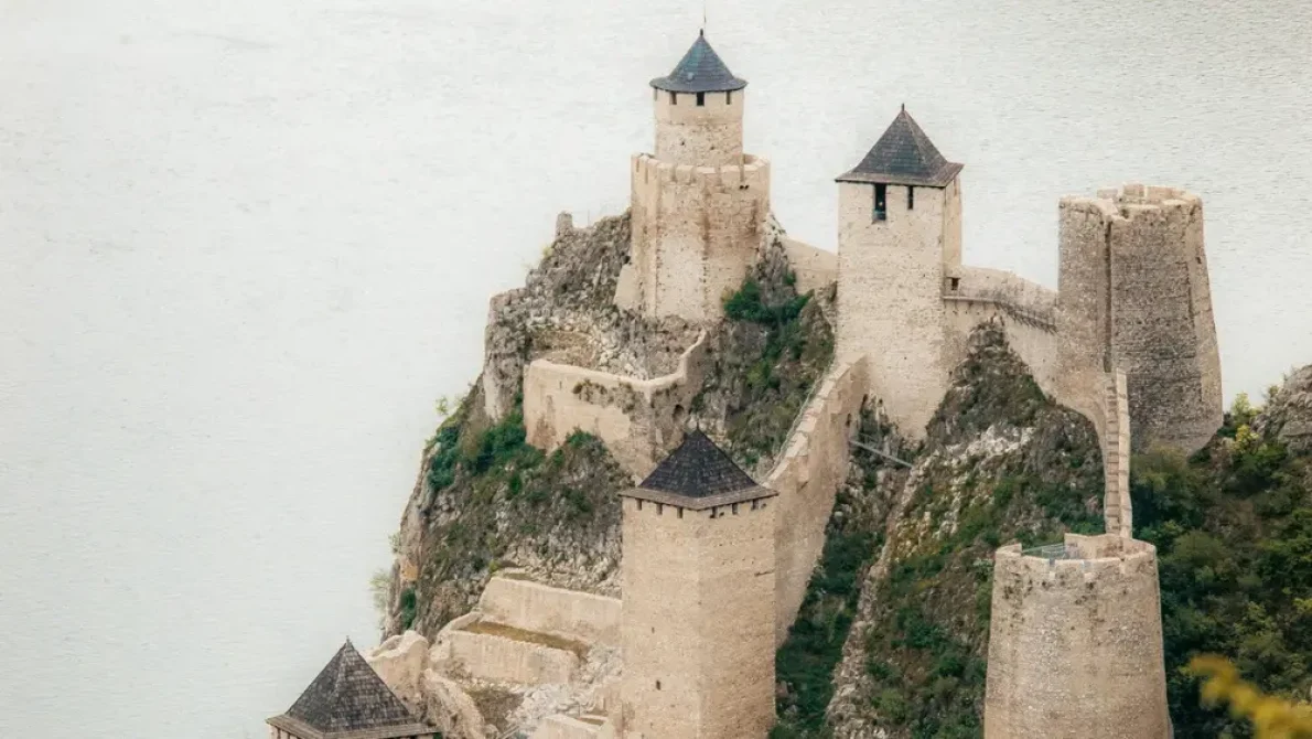 golubac montanaro img1